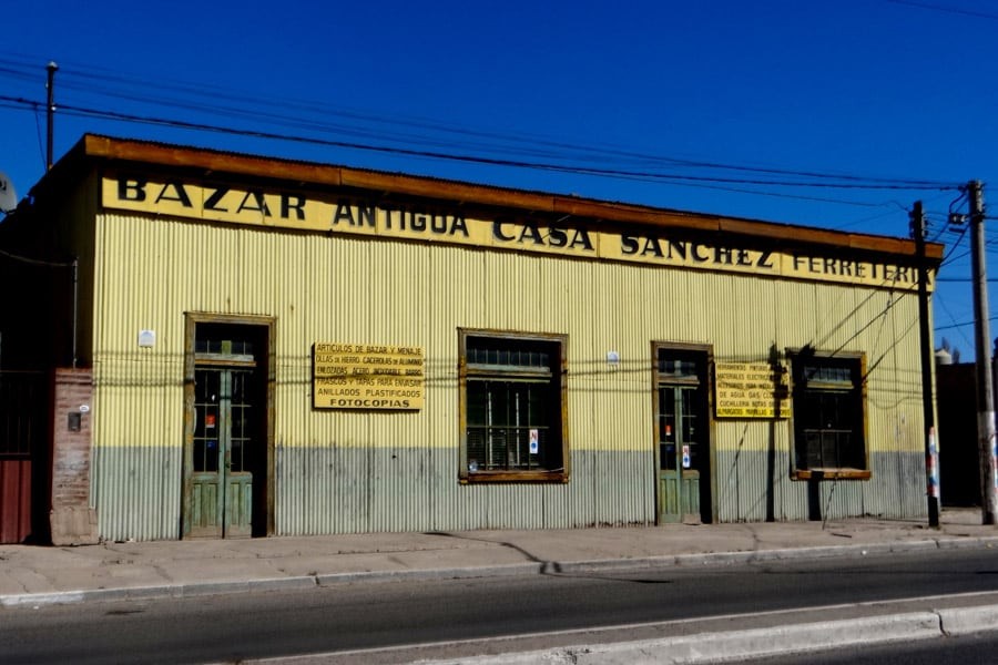 foto Antigua Casa Sánchez - Plaza Huincul